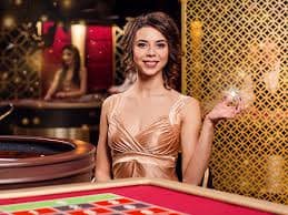 liv77 Slots Myanmar Mobile App KBZPay Wave Money AYA Pay MMK ငွေသွင်းထုတ်